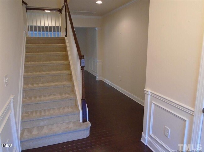 Foto del edificio - 234 Daymire Glen Ln