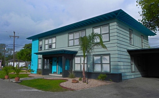 Building Photo - Santa Fe Arms