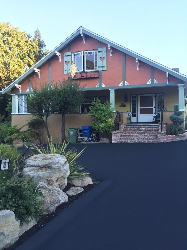 Building Photo - 199 Saranap Ave