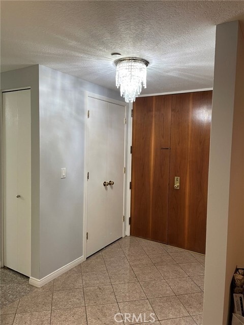 Building Photo - 200 N Swall Dr