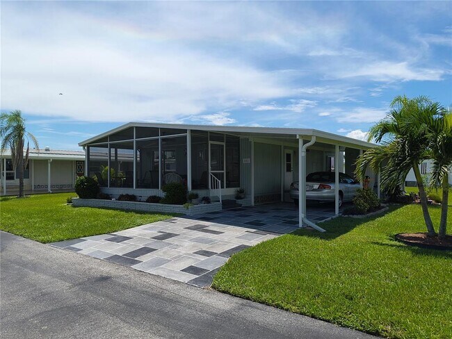 Foto del edificio - 501 Longwood Dr