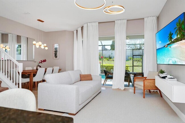 302 Captiva Dr Davenport FL 33896 - 302 Captiva Dr Davenport Fl Building Photo