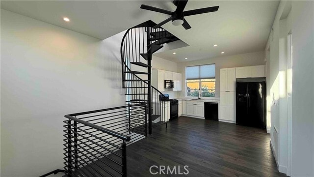 Building Photo - 2805 S El Camino Real