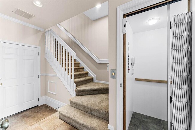 Building Photo - 1334 Chatfield Pl