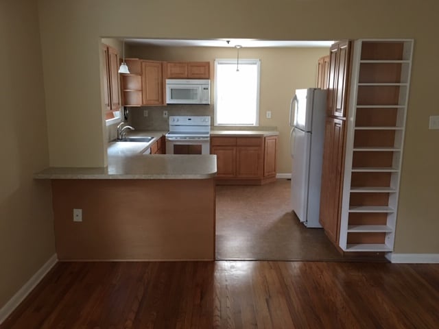 Building Photo - 2037 Terrace Dr