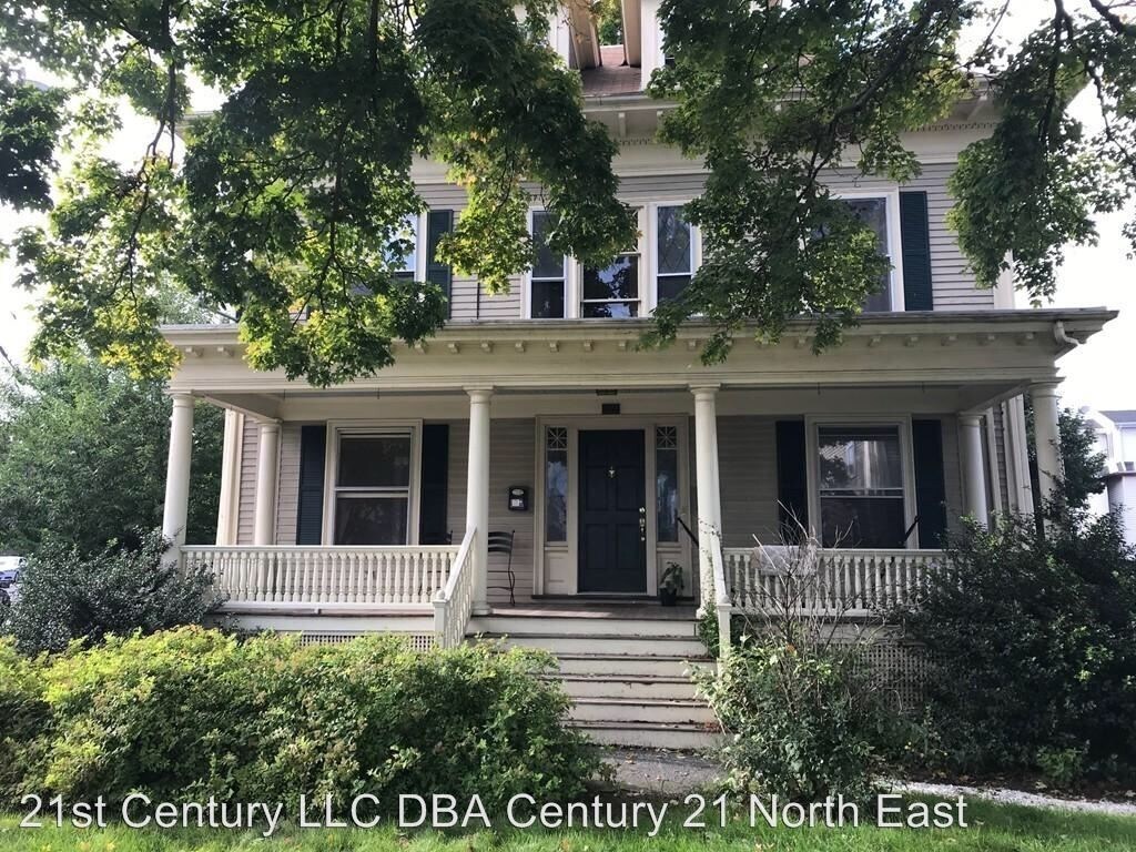 Foto principal - 162 1/2 North St