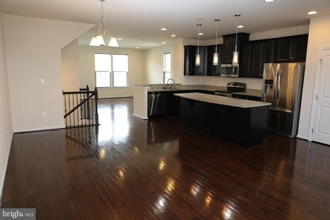 Building Photo - 9456 Ballard Green Dr