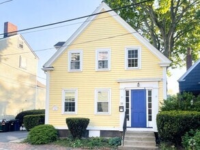 Building Photo - 20 Pleasant St