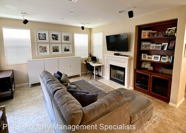 Foto del edificio - 3 br, 2.5 bath House - 1538 Silver Shadow Dr