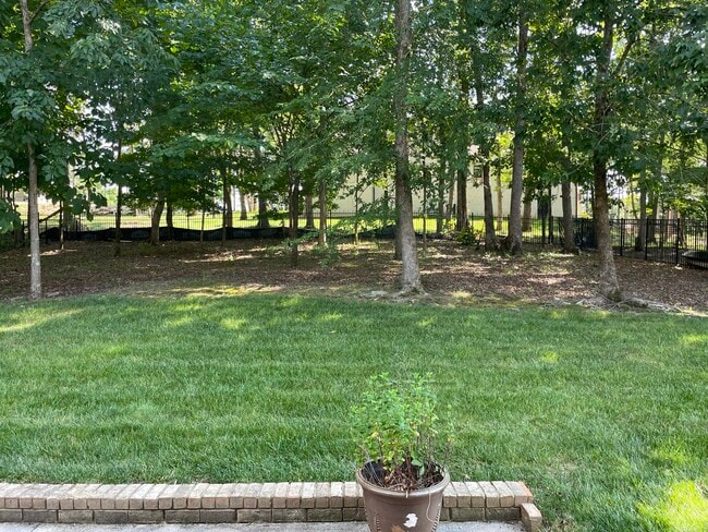 Photo - 7866 Steppingstone Ln House