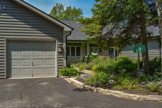 Foto del edificio - 9248 Field Stone Ct