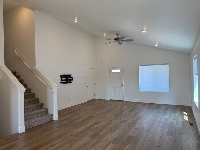 Foto del edificio - 4 bed 3 bath in Belgrade.