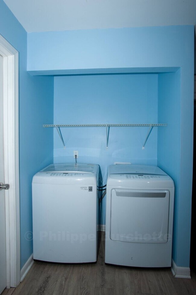 Foto del edificio - $1,489 – 2-bedroom, 2-bathroom house in Ch...