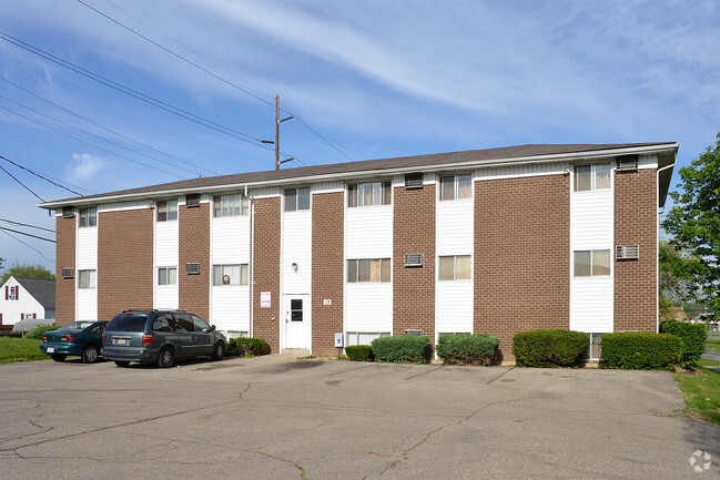 Building Photo - 15 Beth Ln