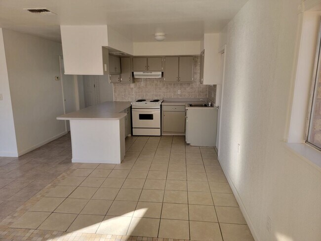 Foto del edificio - 1 Bedroom House in Bullhead City