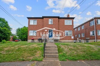 Building Photo - 7796 Stillwell Rd