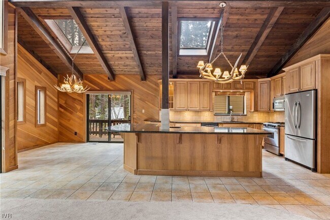 Foto del edificio - Two Bedroom + Loft Home in Mill Creek Neig...