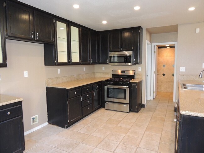 Foto del edificio - 8255 Point Arena Ct