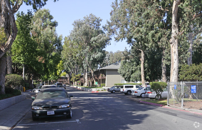 Foto del edificio - Parkside Terrace