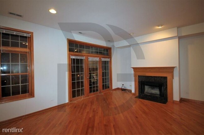 Foto del edificio - 2251 N Southport Ave