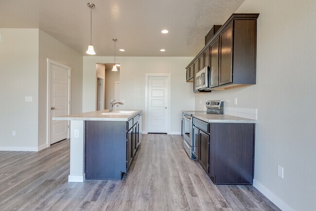 Building Photo - 6053 N Tarako Ave