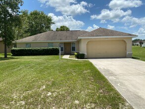 Building Photo - 8410 SW 135 Loop
