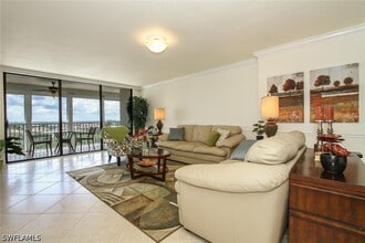 Building Photo - 4401 Gulf Shore Blvd N