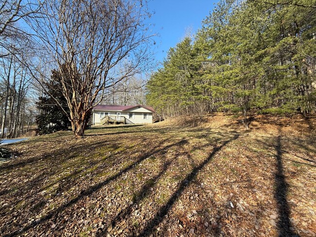 Building Photo - Three Bedroom Home in Corbin, KY