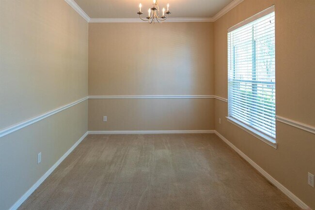 Building Photo - 962 Umbria Ln