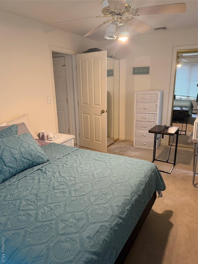 Building Photo - 136 E Olive St