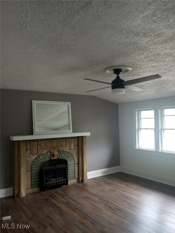 Primary Photo - 2029 Spring Rd