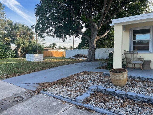 Foto del edificio - 1202 S M St