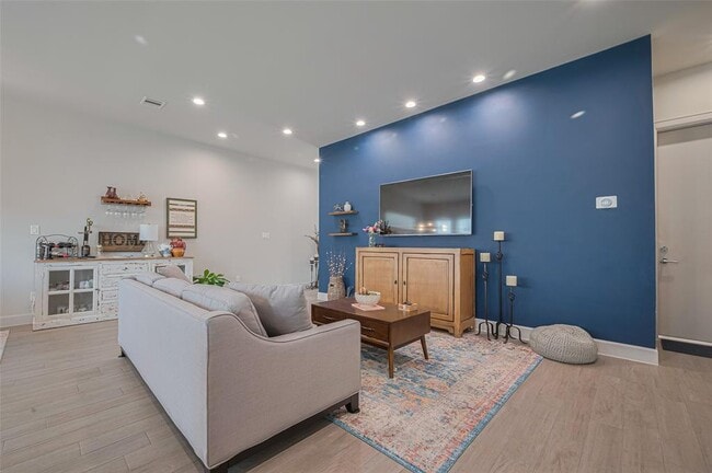Foto del edificio - 6804 Rocinante Ln