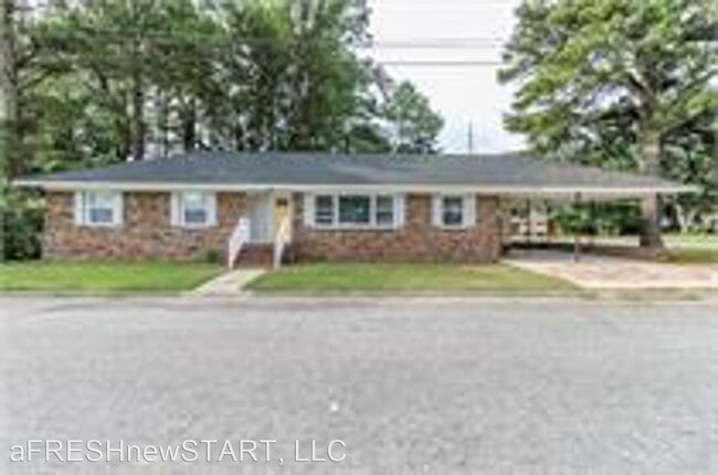Building Photo - 3 br, 2 bath House - 521 North Fairview Road