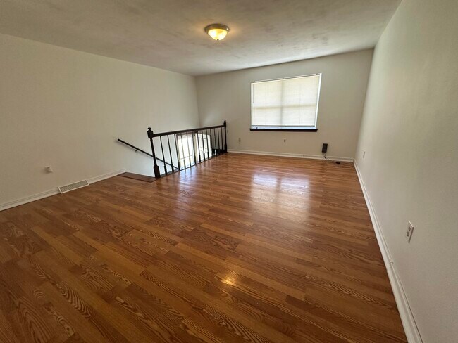 Foto del edificio - 4753 Bethel St