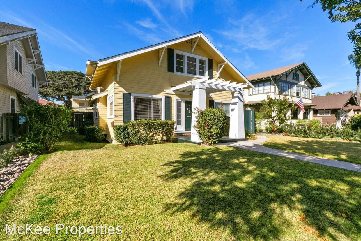 Primary Photo - 4 br, 2 bath House - 560 A Avenue
