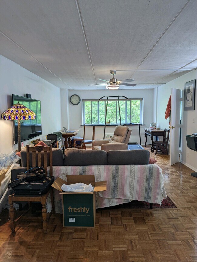 Foto del edificio - 416 Benedict Ave