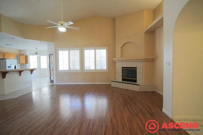 Foto del edificio - Dreamy Home in Rosedale Area With MIL Suite!