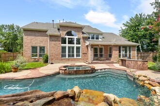 Building Photo - 6 Skipwith Pl