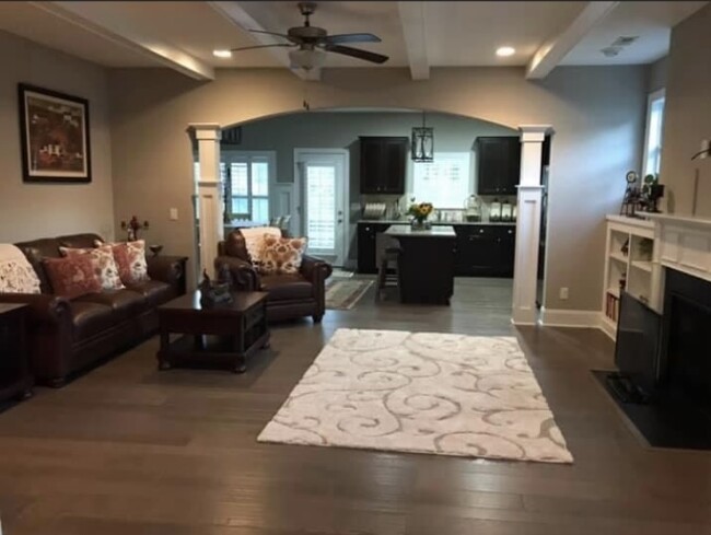 Family room - 781 Liberty Landing Way
