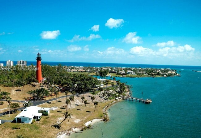 Building Photo - 350 S Beach Rd