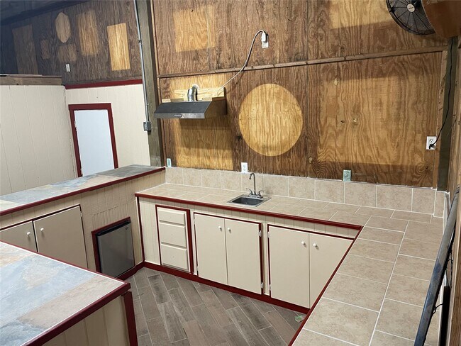 Foto del edificio - 544 Marlin Dr