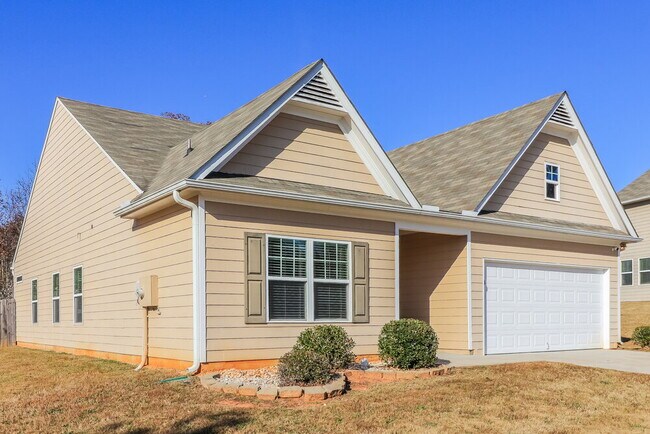 Building Photo - 32 Susie Creek Walk