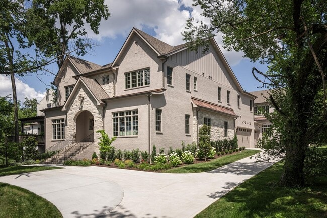 Photo - 4224 Granny White Pike House