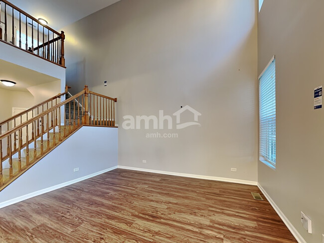 Foto del edificio - 24208 Walnut Cir