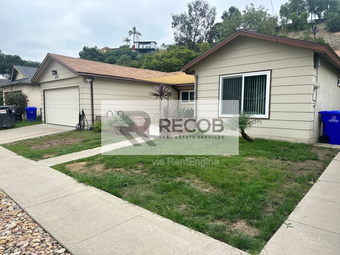 Primary Photo - 4859 Campanile Dr