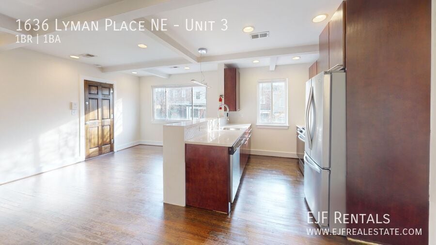 Photo - 1636 Lyman Place NE-Unit 3