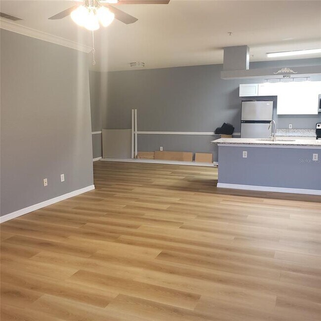 Building Photo - 16573 Enclave Village Dr