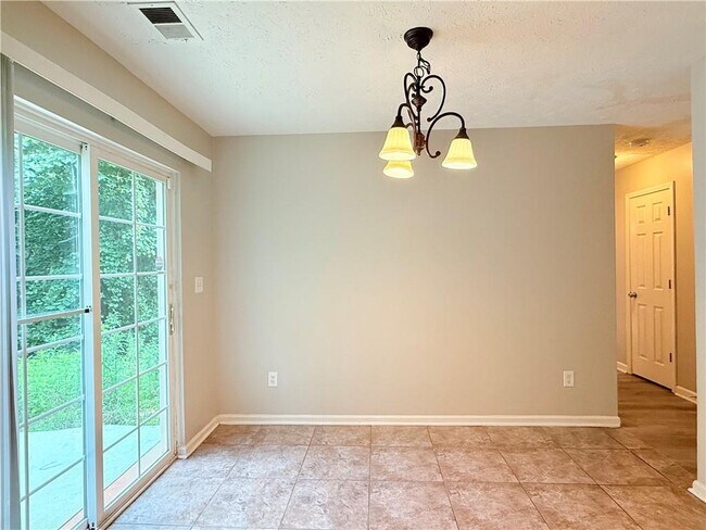 Foto del edificio - 2787 Holly Berry Dr