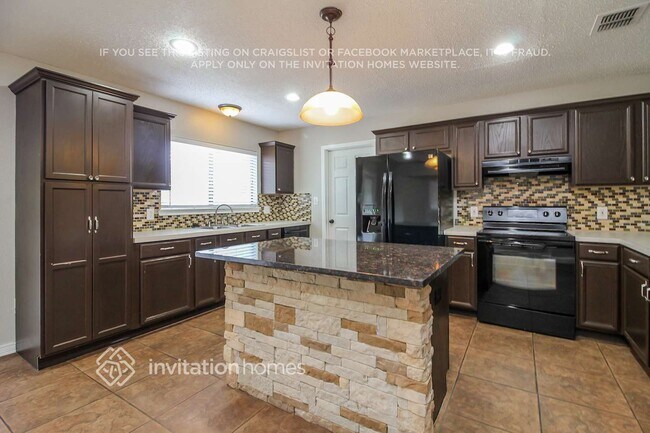 Foto del edificio - 2807 Custer Dr